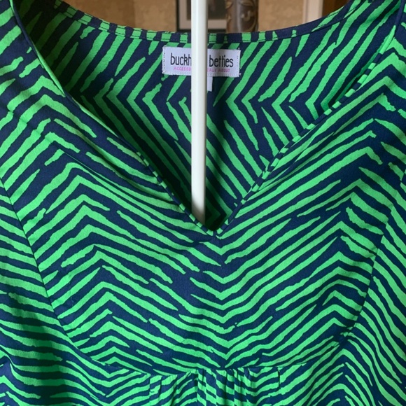 Buckhead Bettie’s preppy poly dress. Worn a few times - Picture 4 of 4